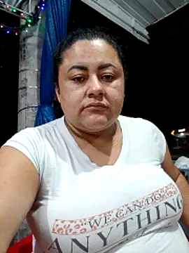 Monseratte21 live sex cam