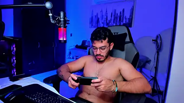 BrunoD31 live sex cam