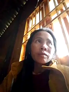 Ana_hoa live sex cam