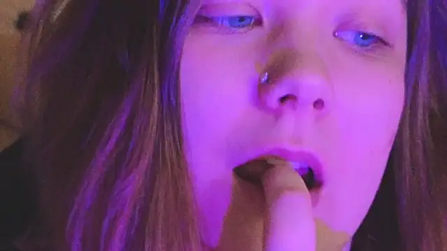 DjennaPalme's cam snapshot