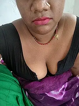 Desicouple1706 live sex cam