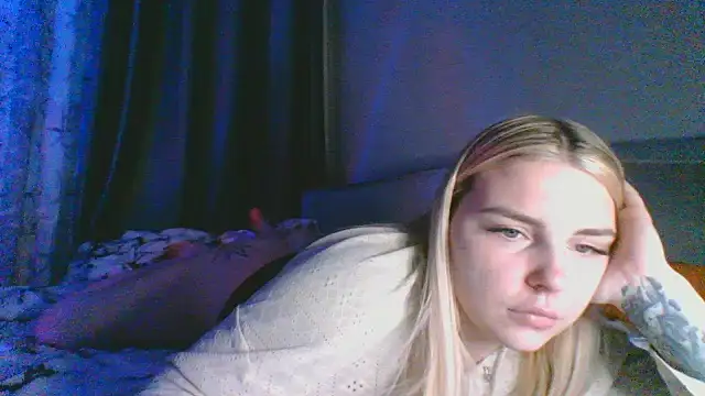 kit_katiki1 live sex cam