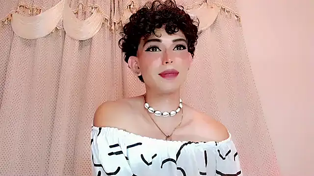 Marian_LV live sex cam