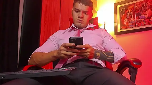 ALPHA_DOMINUS_ live sex cam