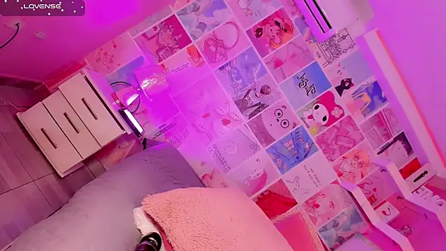 Ariia-janee live sex cam