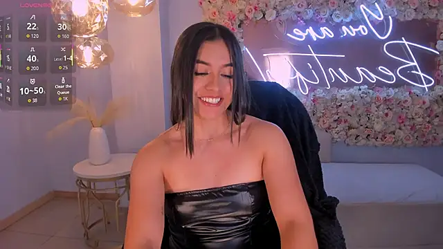 MilaColeman live sex cam