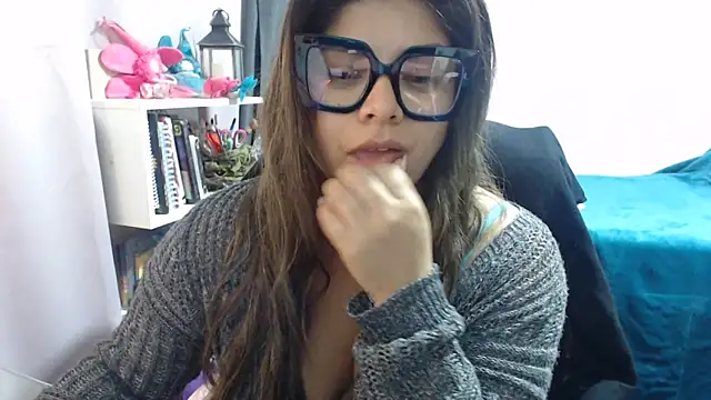 KatteAngelLat live sex cam