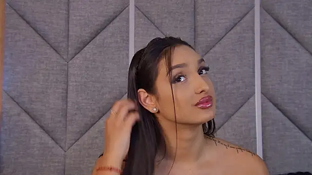 Kimberlymav live sex cam