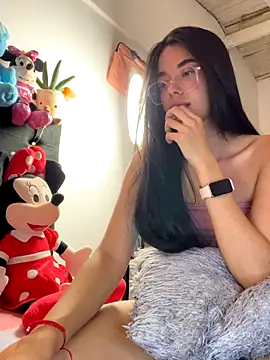 Milleradhara24 live sex cam