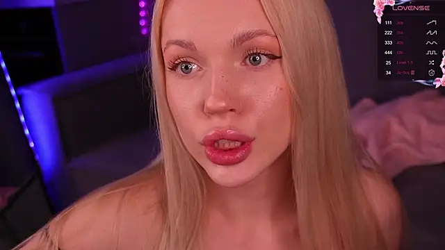 baby_bon's cam snapshot