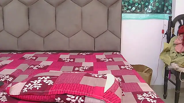 Sweet_Kavya's cam snapshot