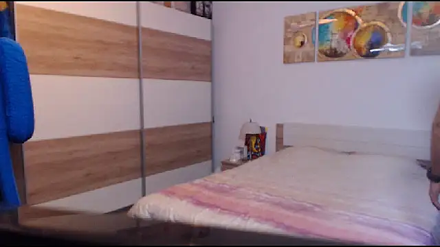 RobbyShawz's cam snapshot