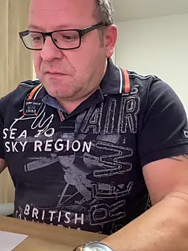 coupleLatinaLovers live sex cam