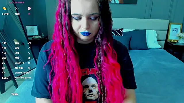 Miss_Maya_Mils live sex cam