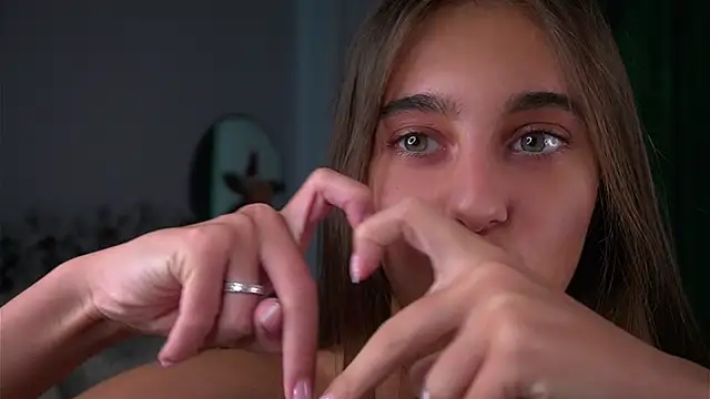 PiquingOgalala live sex cam