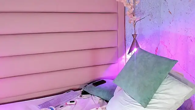 sabrinamilani live sex cam