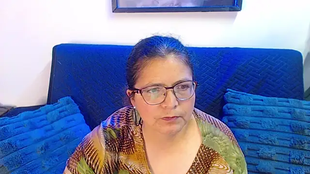 Linda_banks_ live sex cam