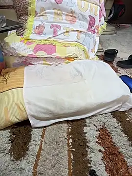 ElegantArab1 live sex cam