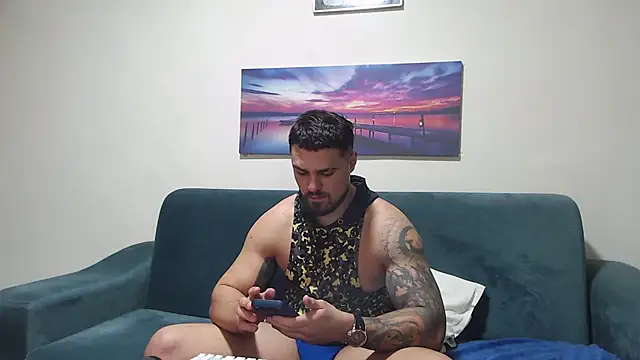 Tiberius_hunk live sex cam