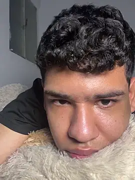 Santiago_Foxx live sex cam