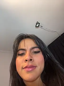 Sophie_wyld live sex cam