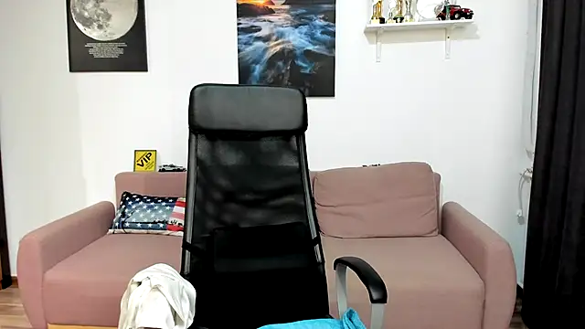 BrutusK08 live sex cam