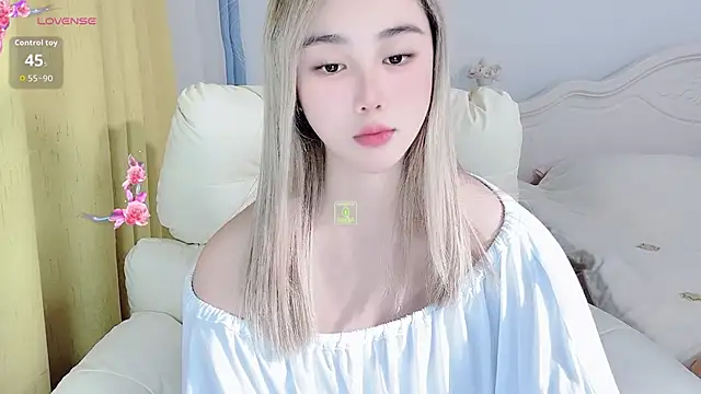 Caitlyn__ live sex cam