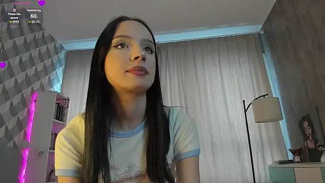 flora_off live sex cam