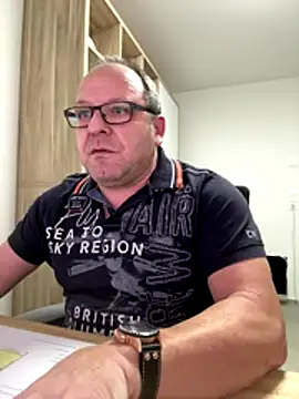 coupleLatinaLovers live sex cam