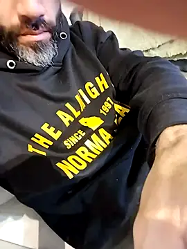 boy8540 live sex cam