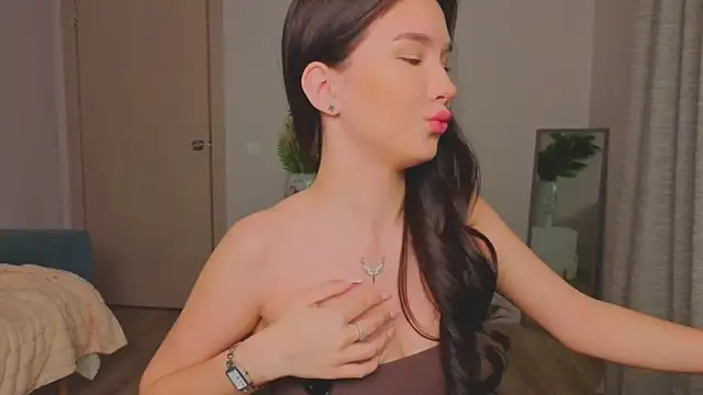 EmiliaDroll's cam snapshot