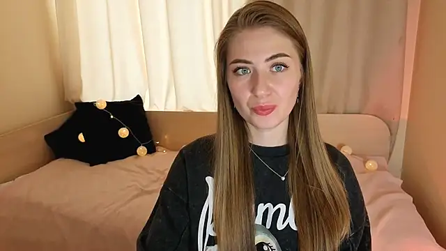 Alice_Chain's cam snapshot