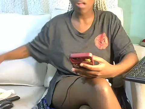 Caryyyl's cam snapshot