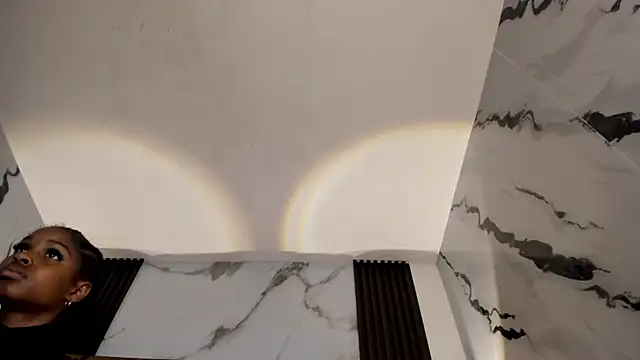 kandy_bronw's cam snapshot