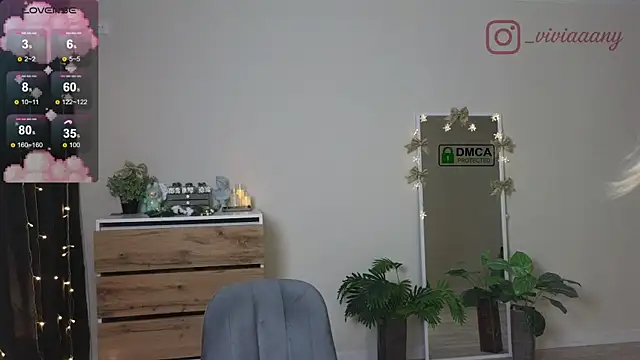 viviaaany's cam snapshot