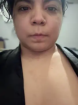 kimmiakiss22 live sex cam