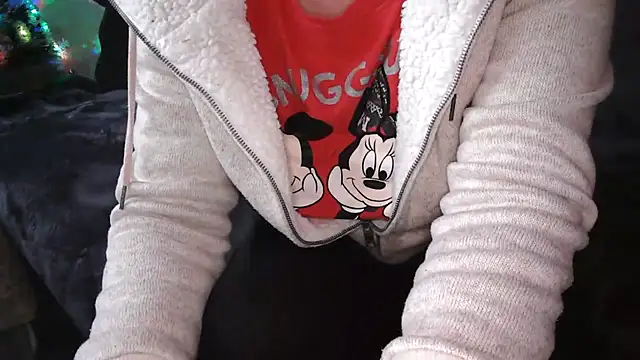 LaRa_forU's cam snapshot