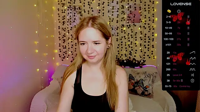 Evaa_Grey's cam snapshot