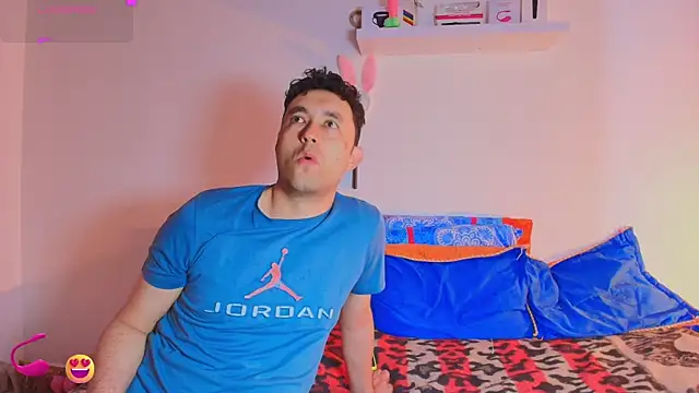 JeremmyAndStacy's cam snapshot