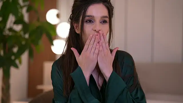 DoviaClaire live sex cam