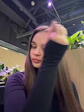 KristiRich live sex cam