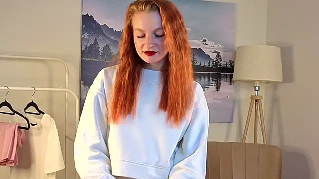 LouiseLuk's cam snapshot