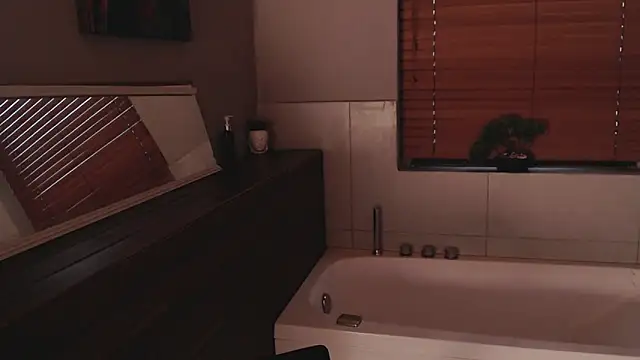 Andy_Joy_'s cam snapshot