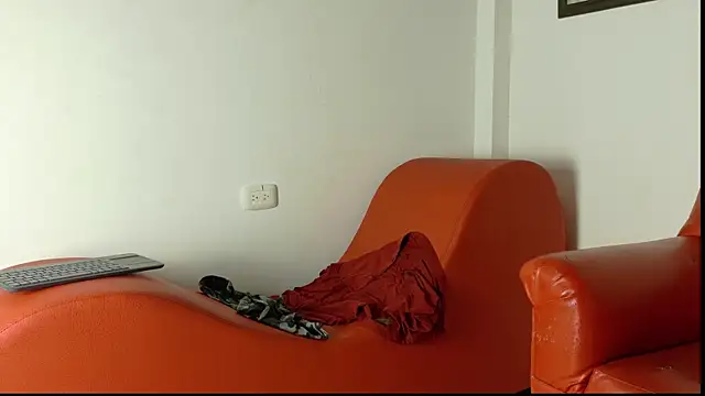 Sexy_Alejandro_'s cam snapshot