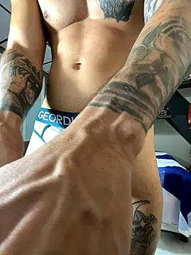 marcel_crawford96's cam snapshot