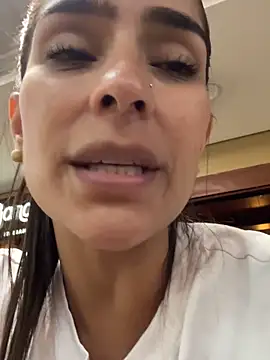 Mau_White live sex cam