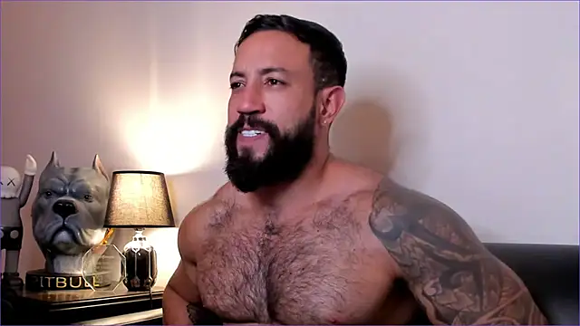 BradLeon_'s cam snapshot