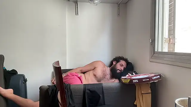 falacomigobbzin's cam snapshot