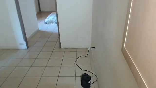 BlondZilla's cam snapshot