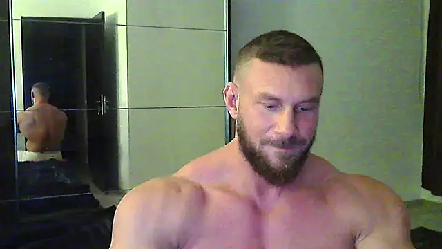 muscularkevin's cam snapshot